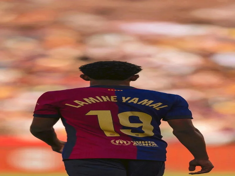 巴萨、马竞发布赛事预告海报:亚马尔、莱万、卢克曼出镜